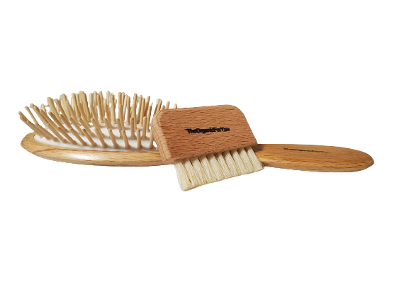 Pair it up with a cleaning brush, a must-have tool for maintaining the hygiene and longevity of your favorite hair combs. This sleek and practical brush is designed to effortlessly remove trapped hair, debris, and product buildup from the teeth of your comb, ensuring that your styling tools remain clean and effective.