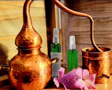 Load image into Gallery viewer, Pre-Order - (Seasonal) Sagrado Frankincense Hydrolat | Sacred and Grounding | 3 oz
