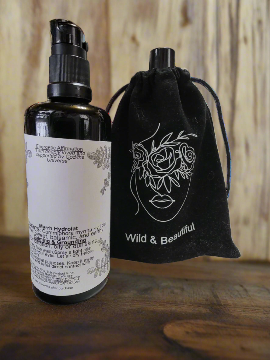 Myrrh hydrolat is valued for its ability to soothe redness and revitalize dull or tired skin. It can be used as a natural toner, facial mist, or added to DIY serums for its hydrating and rejuvenating properties. 